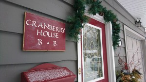 Cranberry-House-BandB-in-Orillia-sign